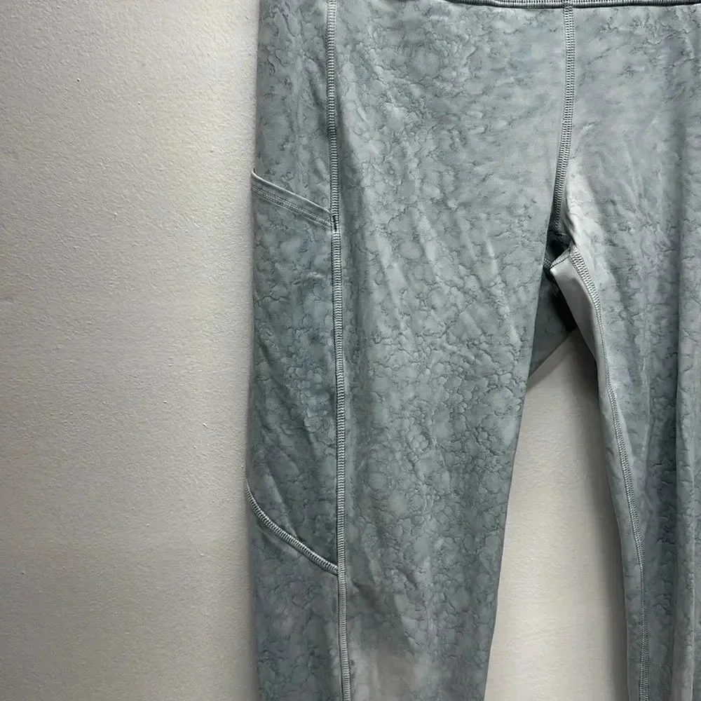 Lululemon Fast and Free Nulux Tights Leggings Athletic Pants Blue 25”  Size 10